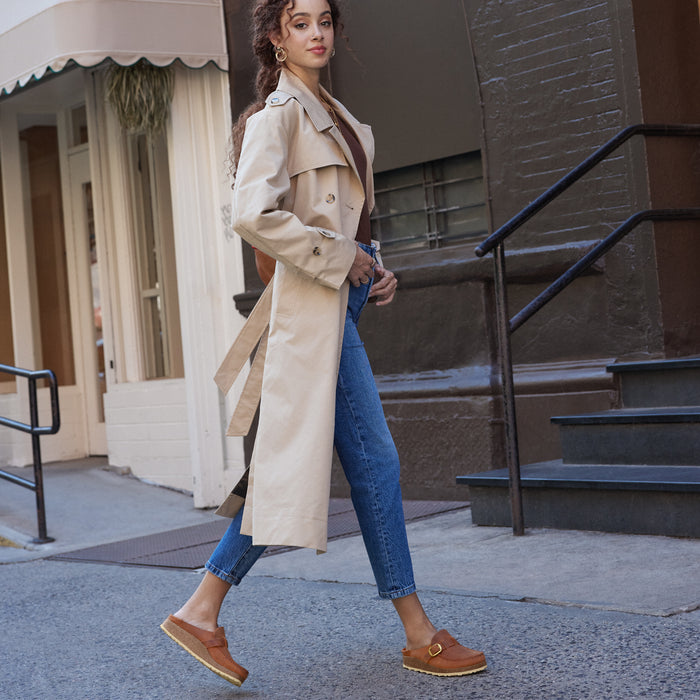 Casual outfit styled with the Women's Birkenstock Buckley in Cognac Oil Leather, featuring a cork-latex footbed and golden hardware