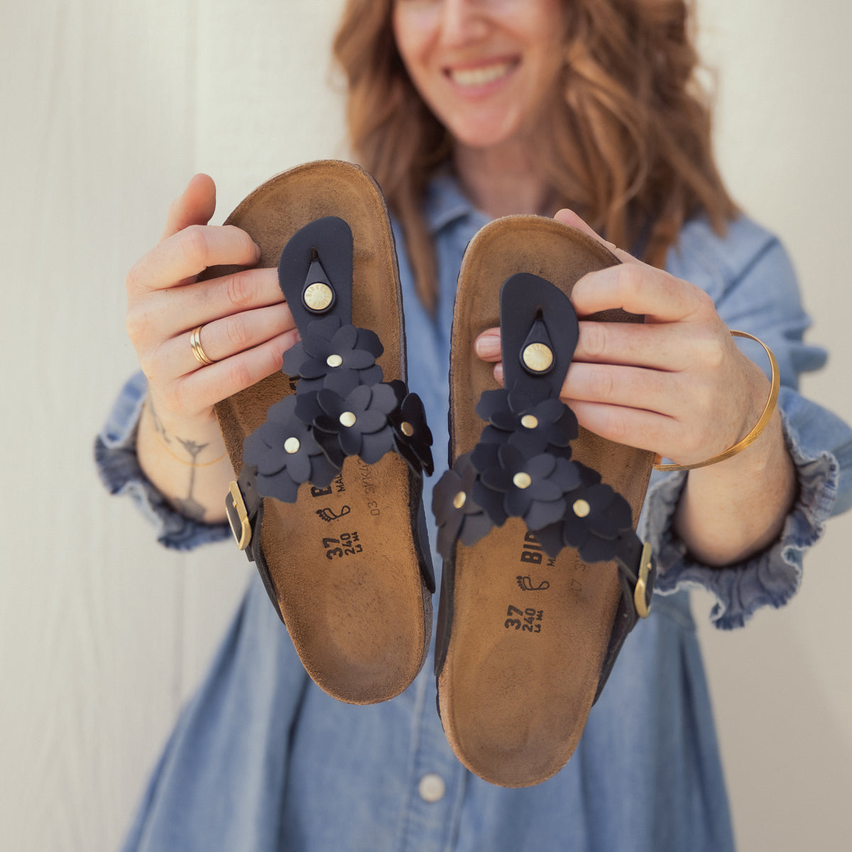 GIZEH FLOWERS - BLACK - LEATHER