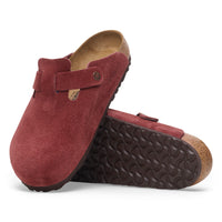 Birkenstock Boston Clog in Zinfandel Suede fall seasonal dark red.
Birkenstock Boston clog, Zinfandel suede, women’s slip-on clog, iconic Birkenstock footwear, all-day comfort shoes.