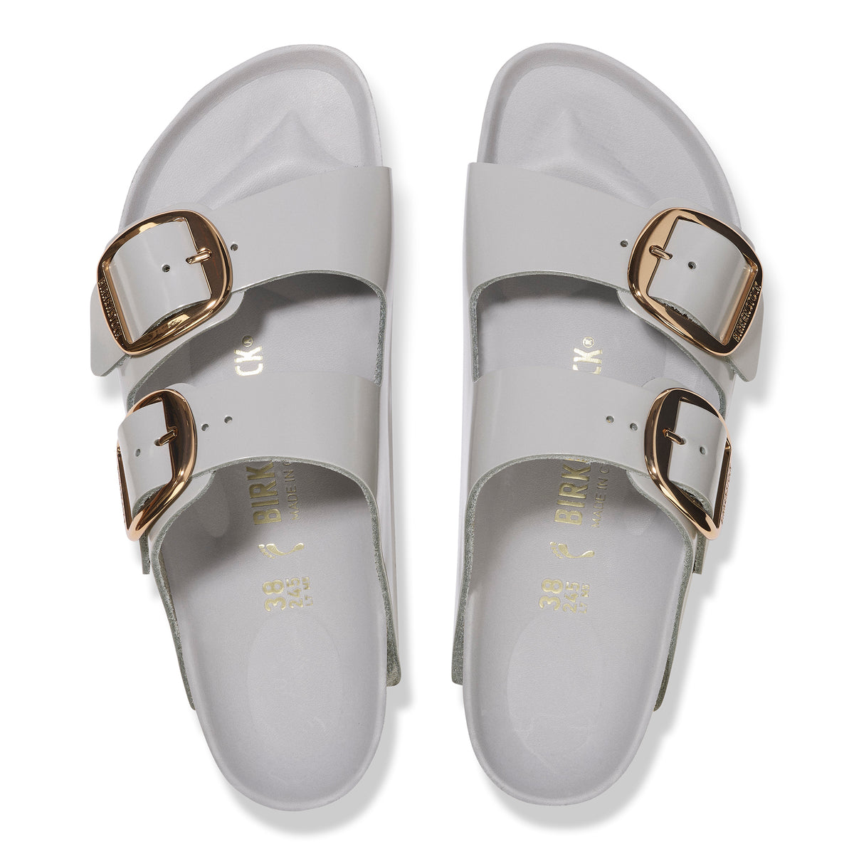 Birkenstock Arizona Big Buckle in Stone Coin Gray Natural High-Shine Leather Patent and golden buckle detail