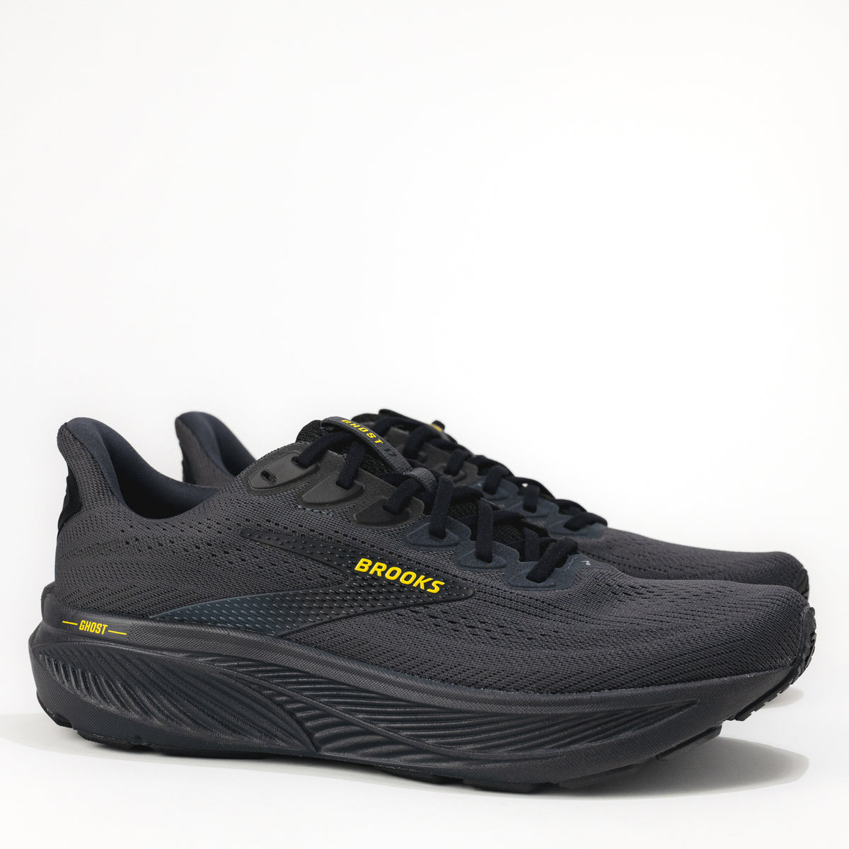 Men’s Brooks Ghost 17 Road Running Shoe in Ebony/Black/Yellow