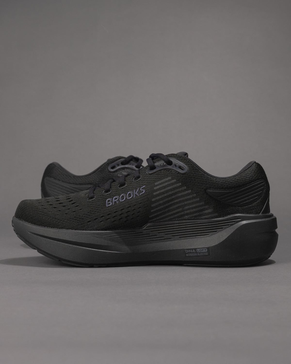Men’s Brooks Ghost Max 3 – All Black Neutral Road Running Shoe with Max Cushion