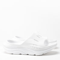 HOKA Ora Slide 3 Cushioned Recovery in White - Unisex