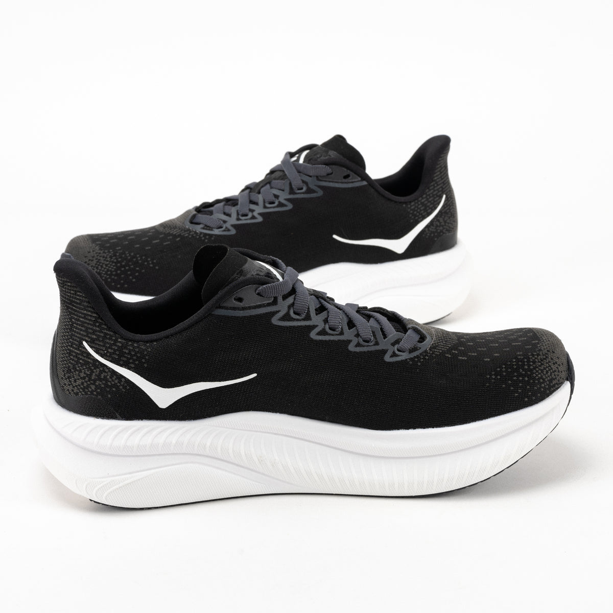 W-MACH 6 - BLACK - MESH