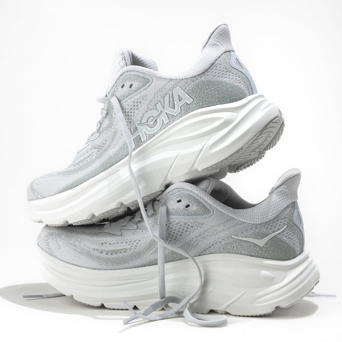 Women's HOKA Clifton 10 Lightweight Running Shoe in Cosmic Grey/Stardust