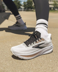 W-GHOST 17 - WHITE - MESH