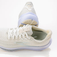 Women’s Brooks Ghost 17 Road‑Running Shoe in White/White/Grey