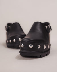 SOREL Roam'N Clog – Women's Leather Platform Clog in Black