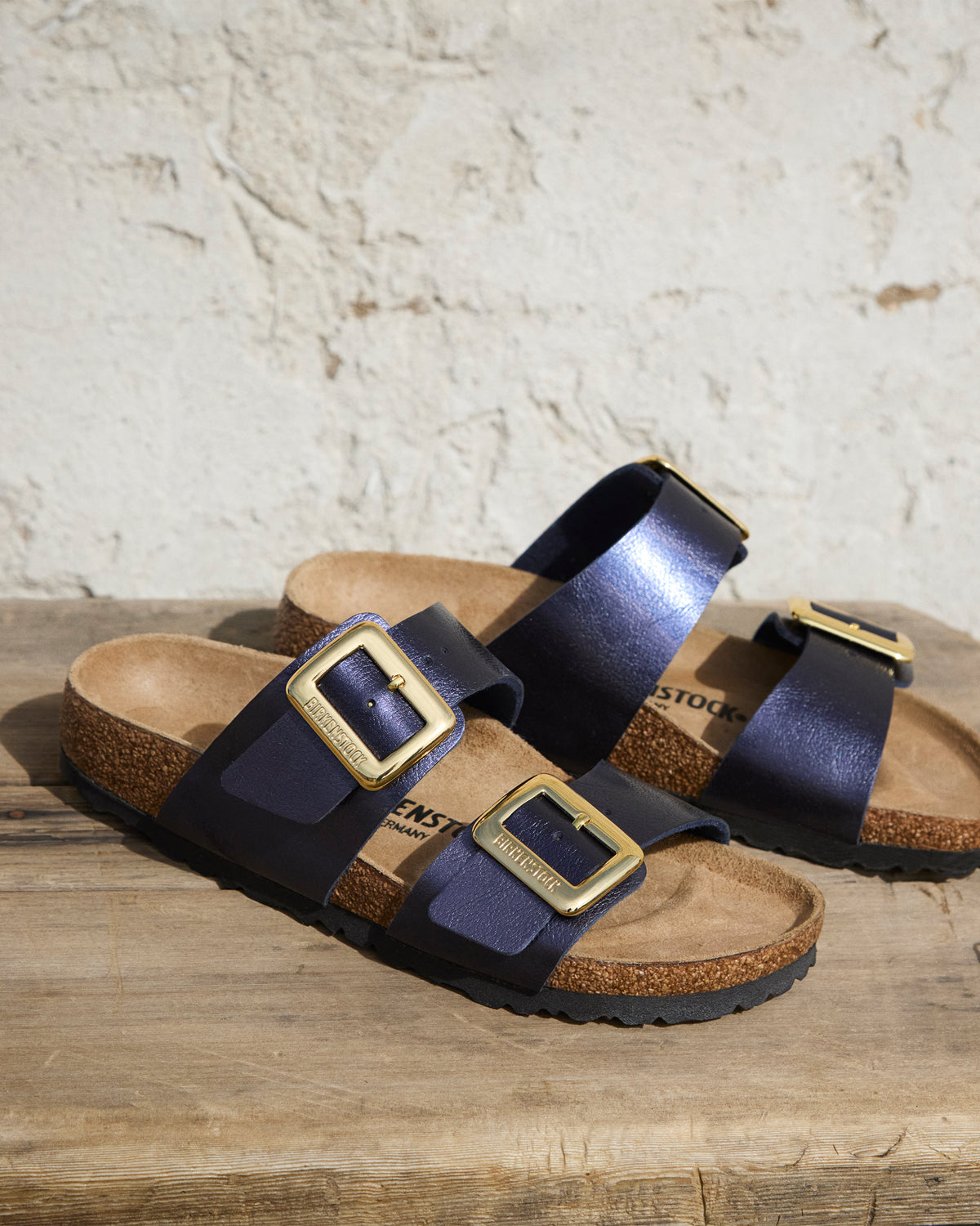 Birkenstock Sydney Luxe Buckle Sandal in Midnight Birko-Flor