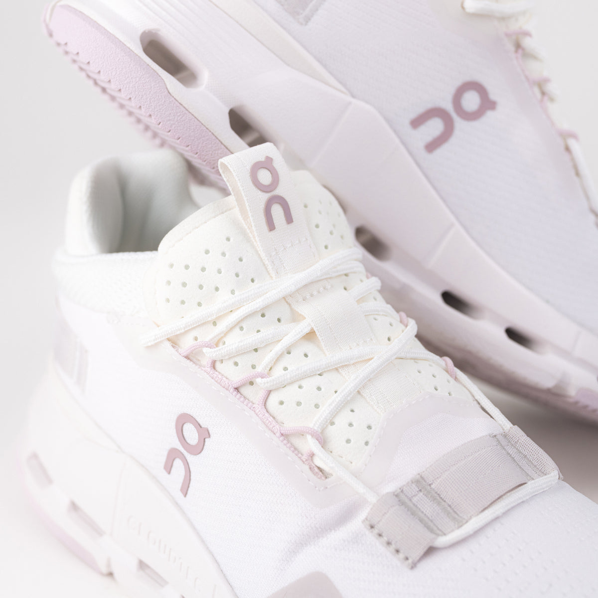 Women's On Running Cloudnova 2 Sneaker in White/Orchid