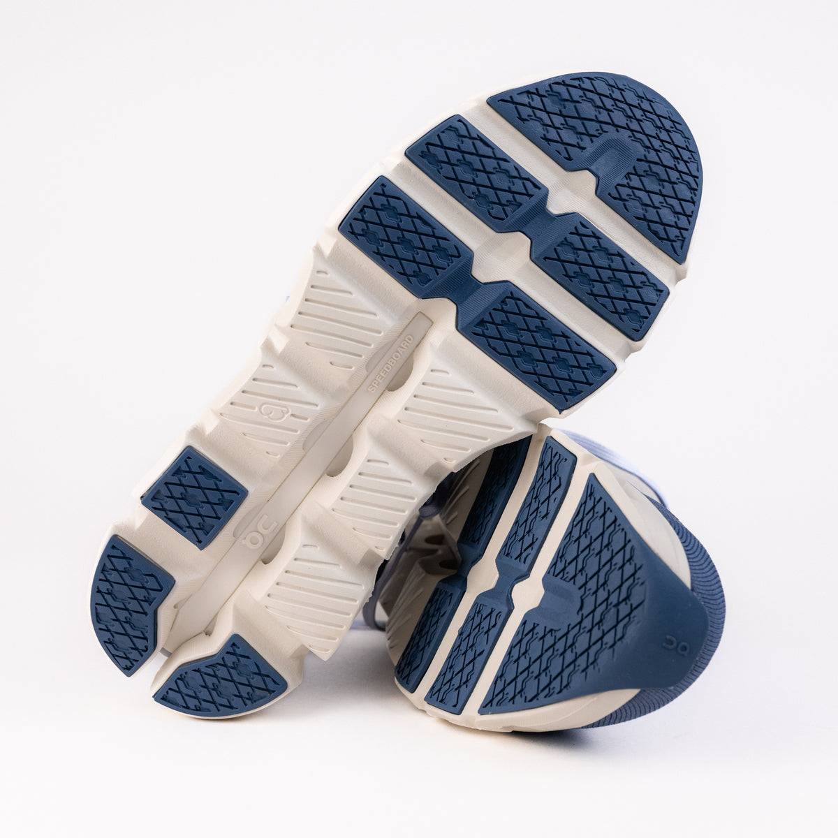 Women's On Running Cloudswift 4 Road Running Shoe in Metal/Heather