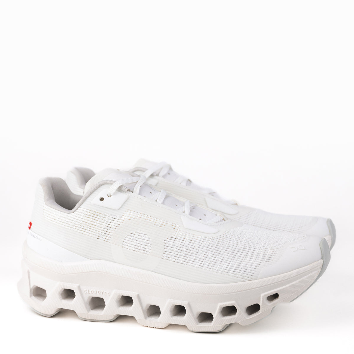 Women's On Running Cloudmonster Void in White