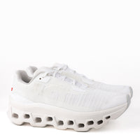 Women's On Running Cloudmonster Void in White