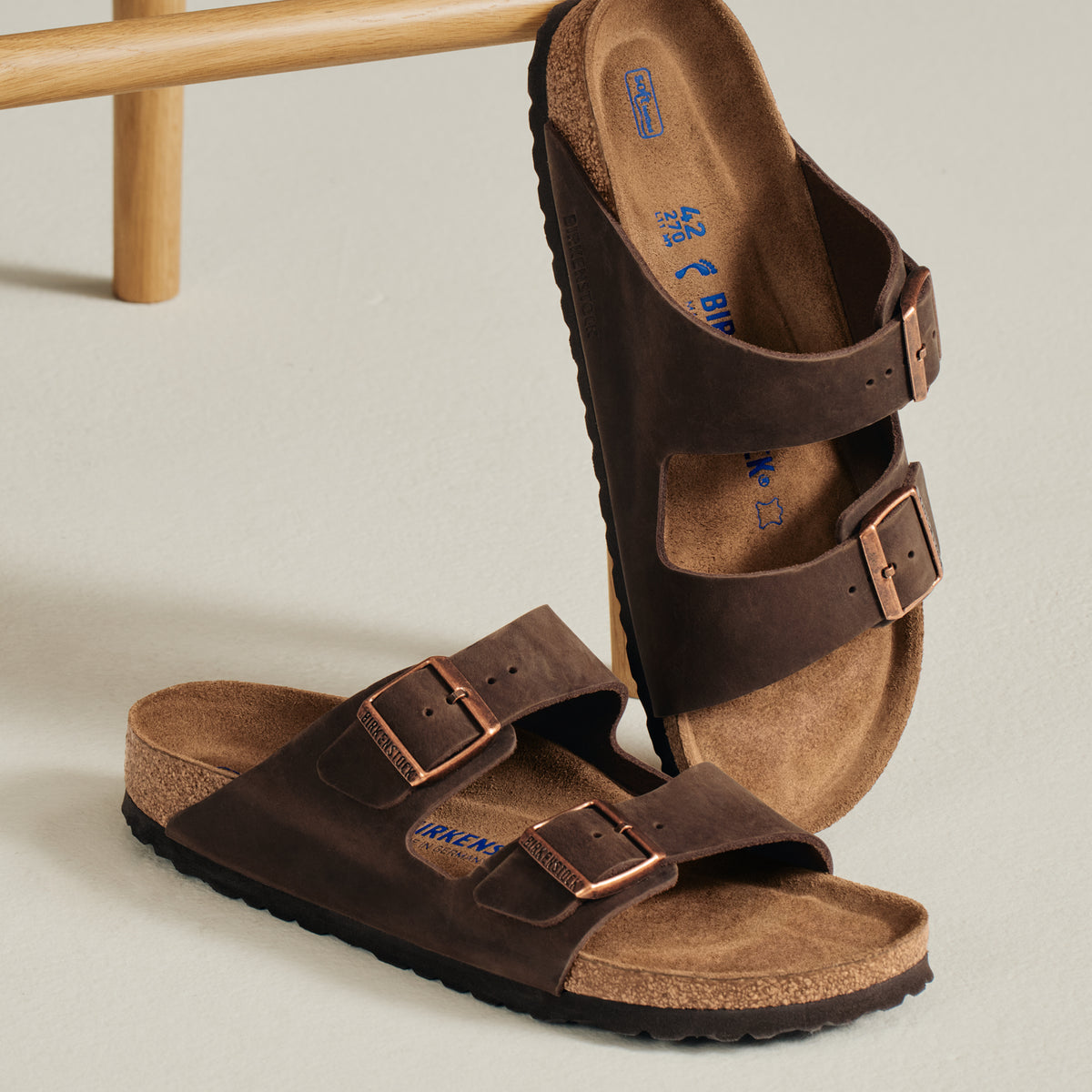 Birkenstock Arizona Sandal with Soft Footbed in Habana Oiled Leather - Unisex