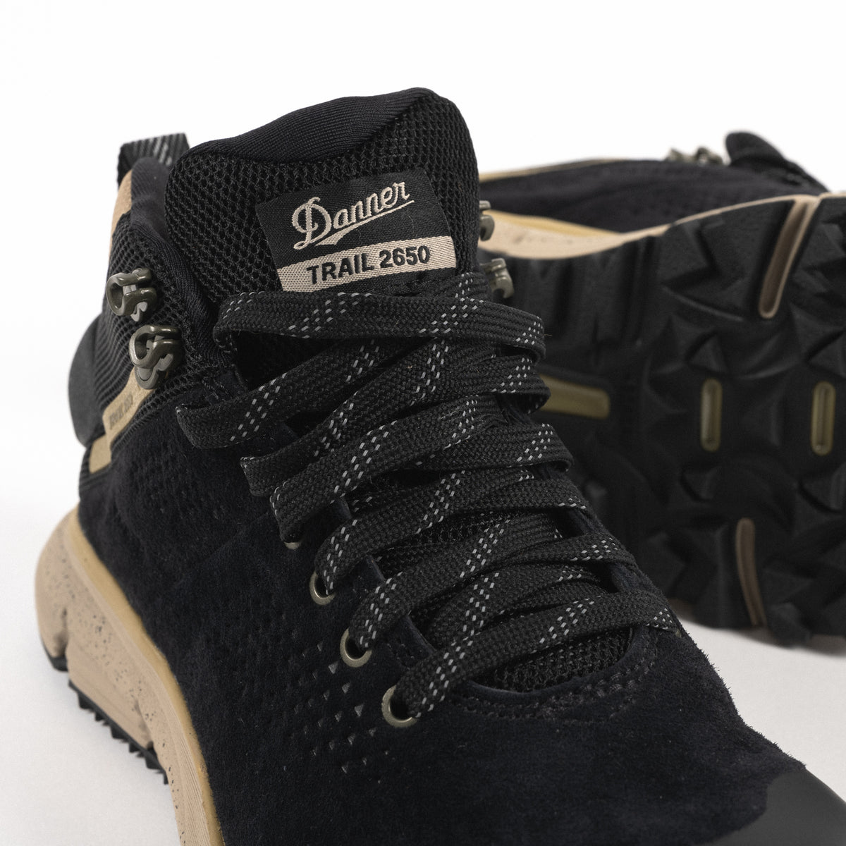 Lace detail on the Women's Danner Trail 2650 Mid GTX Hiking and Trail Waterproof Boot in Black Nubuck Leather