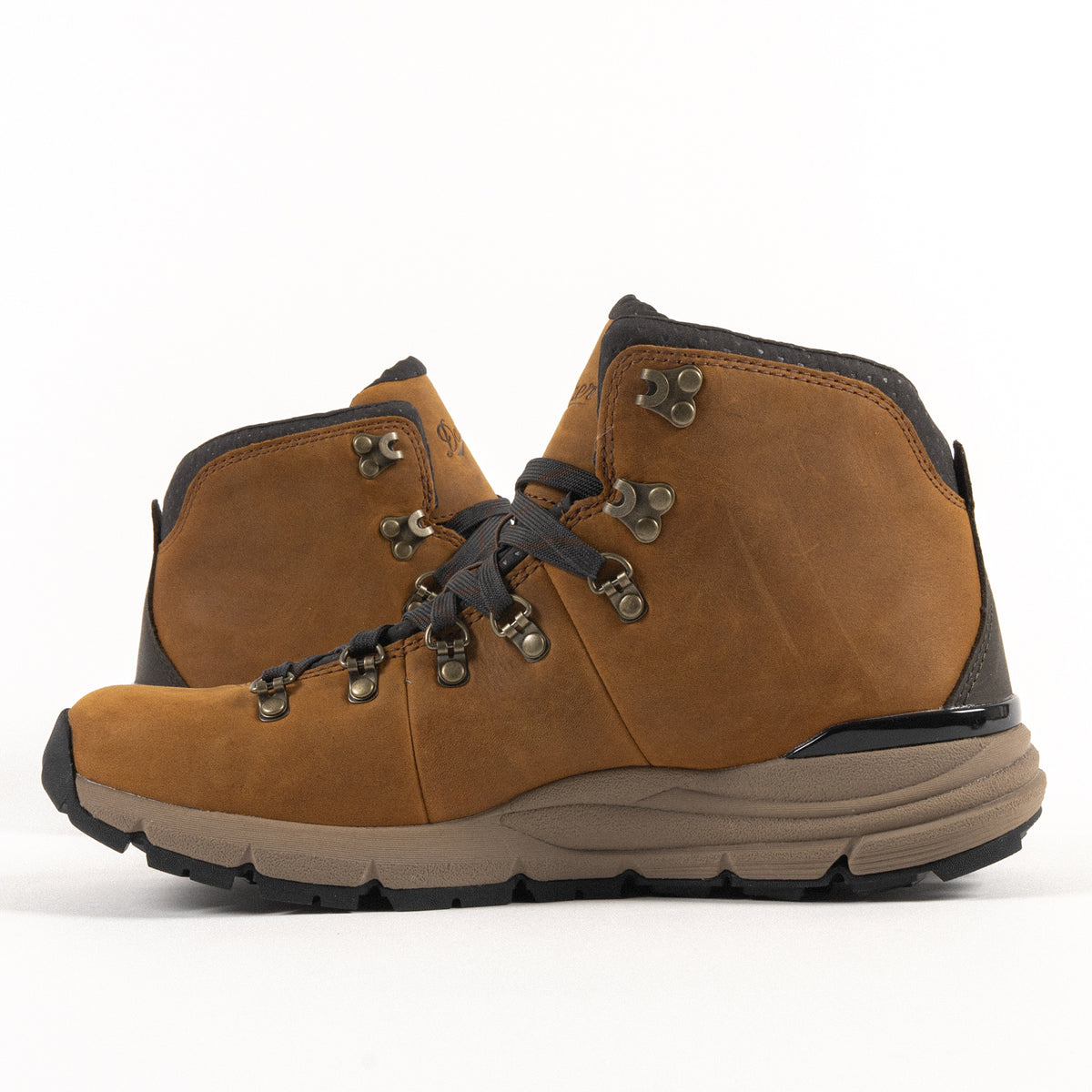 MOUNTAIN 600 - RICH BROWN - LEATHER