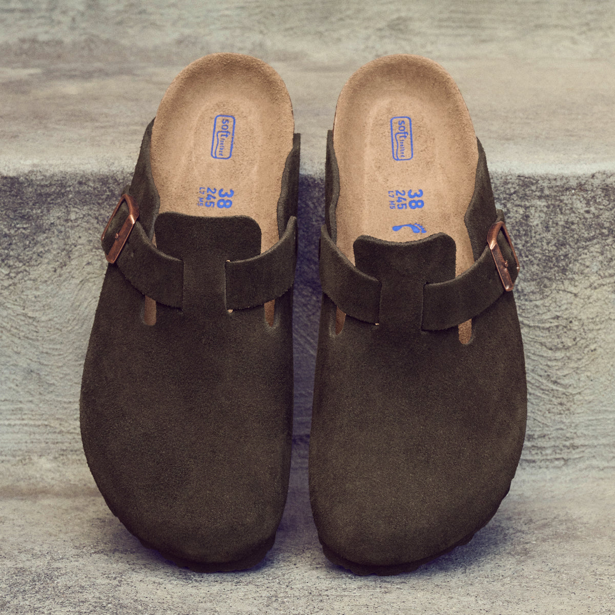Birkenstock Boston Soft clog in Mocha Suede, featuring premium suede leather for all-day comfort. Classic slip-on style with soft footbed support, ideal for casual wear, gardening, or daily errands. Durable, lightweight, and built for long-lasting use, perfect for men and women seeking comfort and trendiness in footwear.
