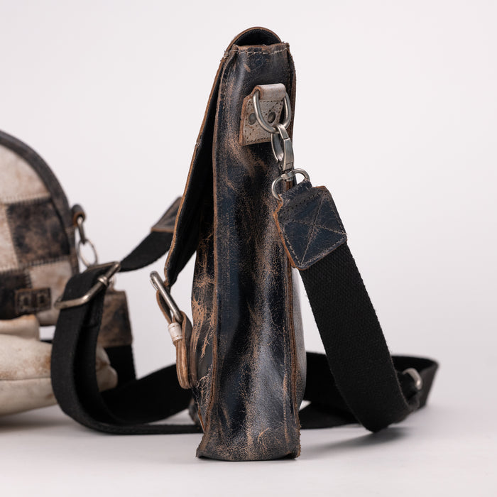 BED|STU Venice Beach II Crossbody Handbag in Black Lux/Nectar Lux Leather