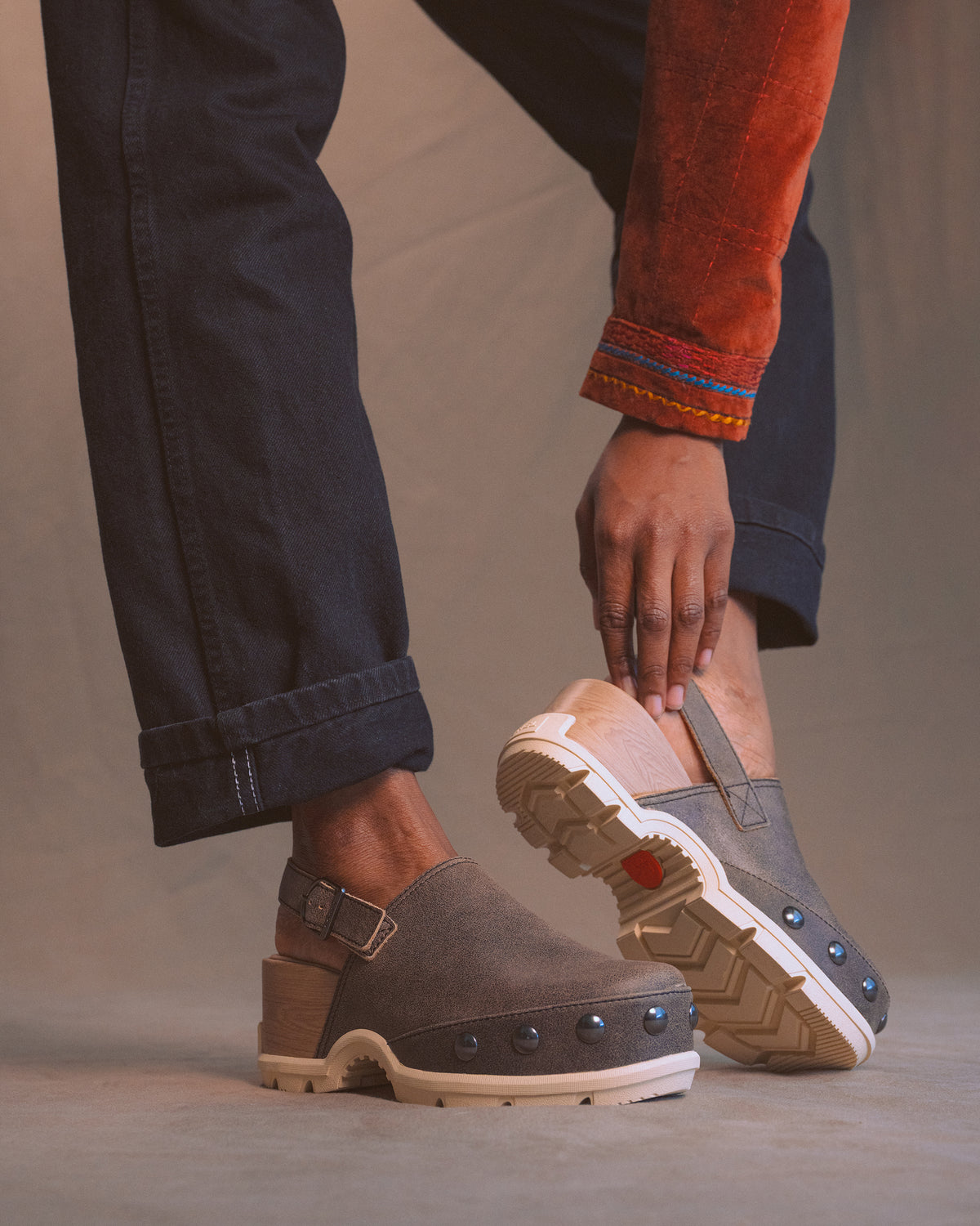 ROAM'N CLOG - CANOE - LEATHER