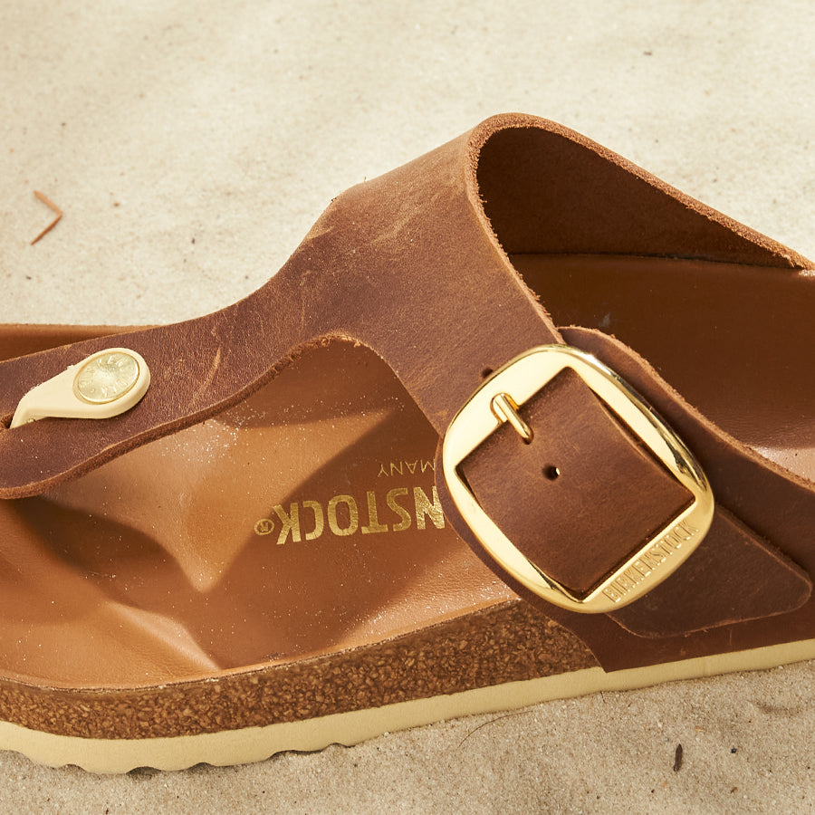 Birkenstock Gizeh Big Buckle T-Strap Sandal in Cognac Oiled