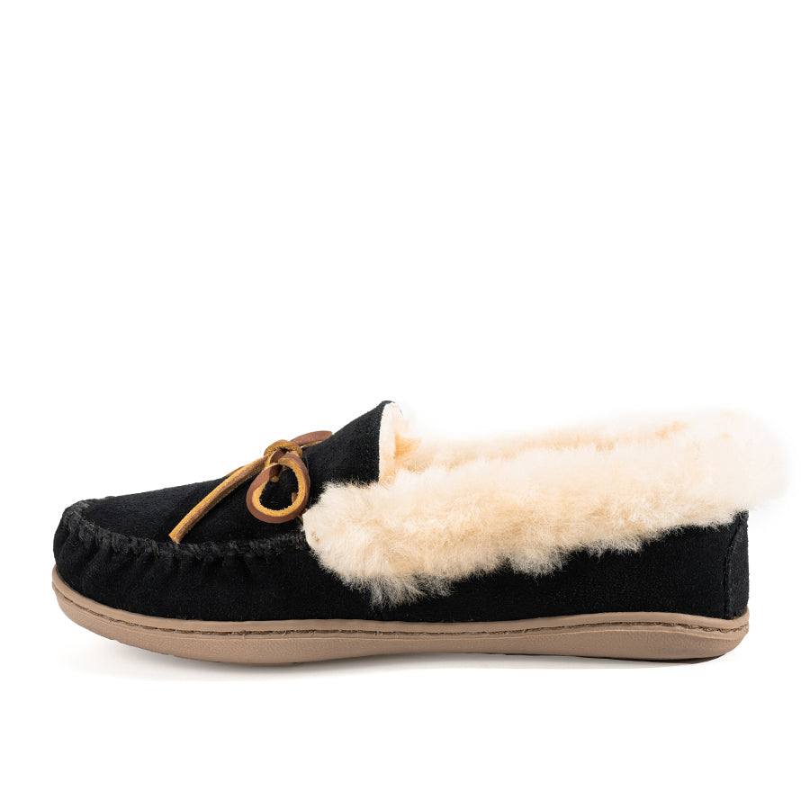 ALPINE SHEEPSKIN MOC - BLACK - SUEDE â Plaza Shoe Store