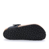 Birkenstock Gizeh T-Strap Sandal in Black Oiled Leather