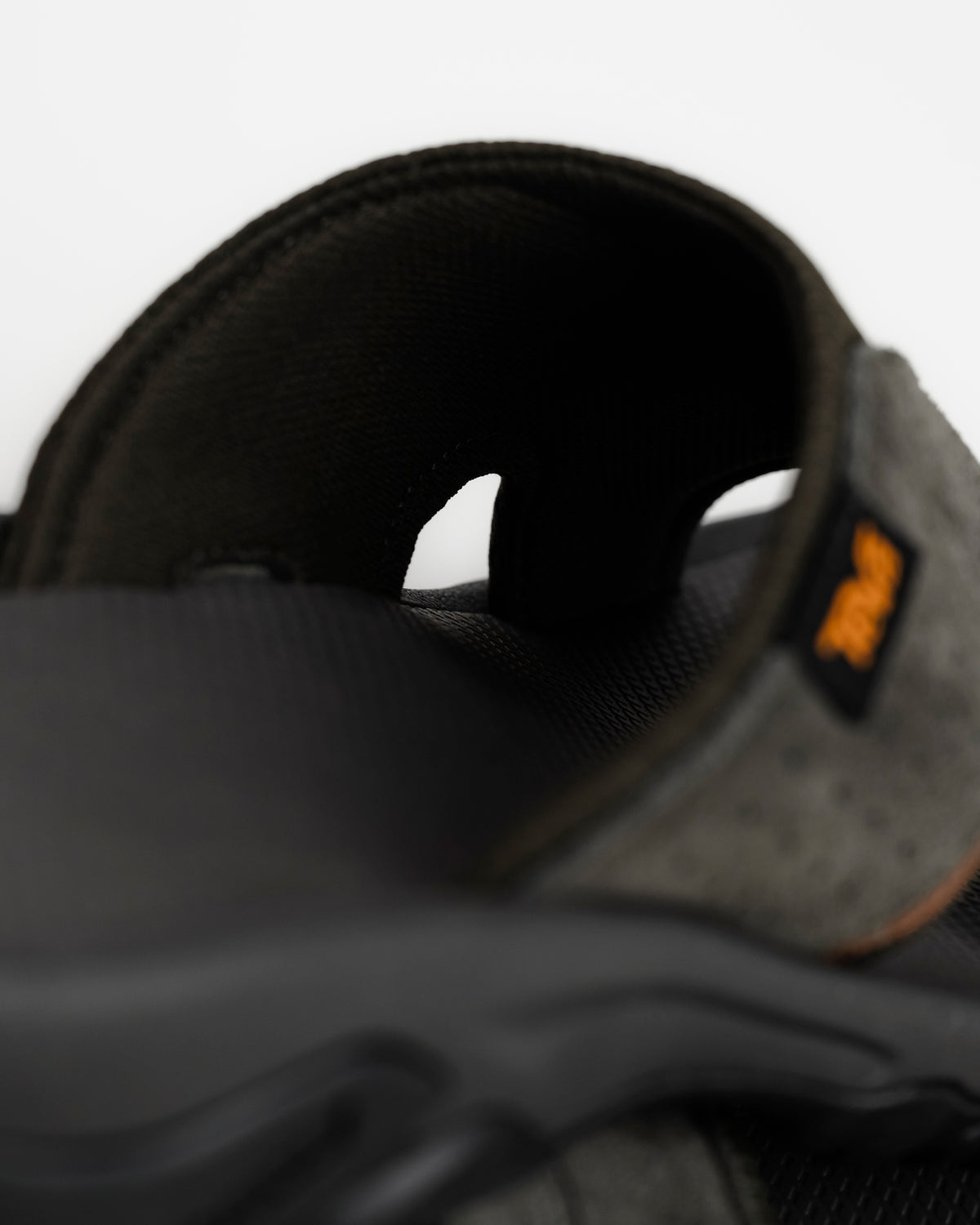 Men's Teva Katavi 2 Slide Leather Sandal - Outdoor Heritage Comfort - Bungee Cord / Gray. Antimicrobial protection, Microban Zinc. Nylon shank for stability.