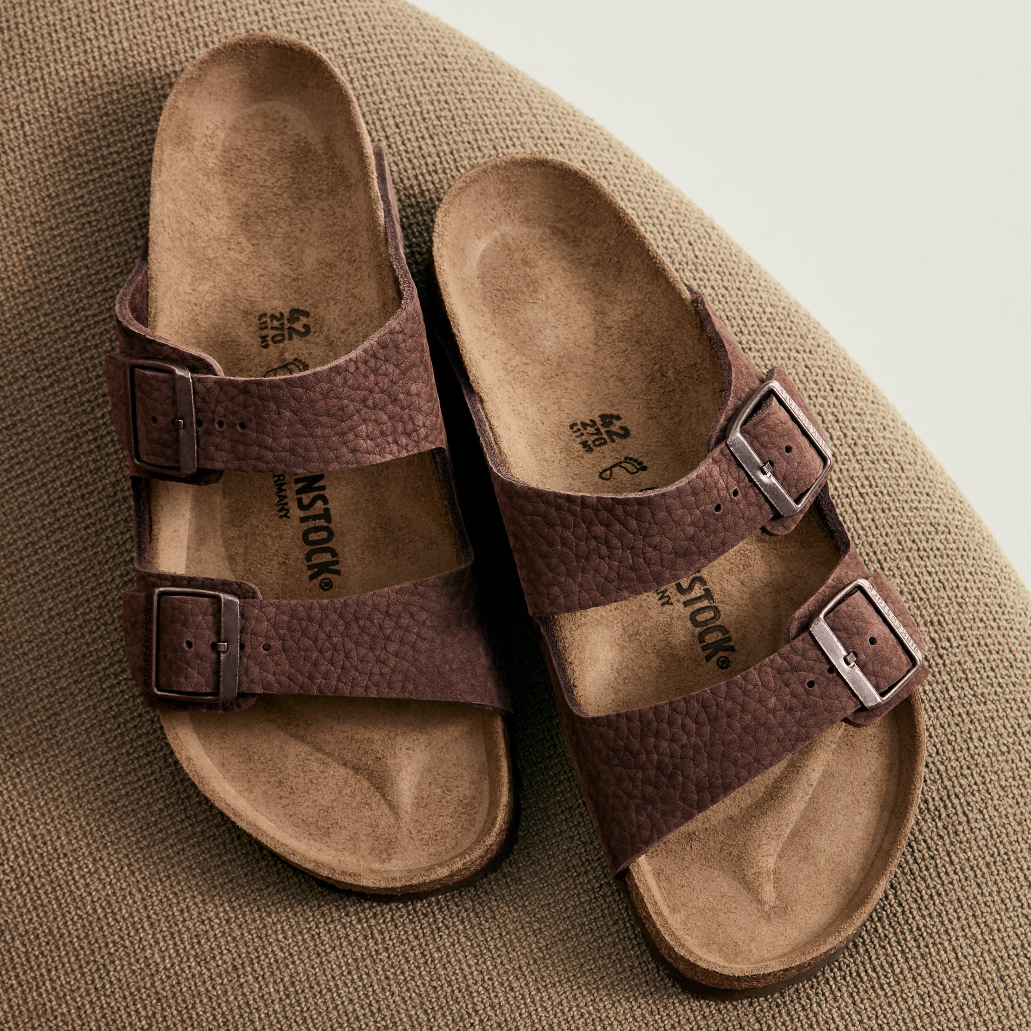 Birkenstock Arizona Sandal – Roast Nubuck | Plaza Shoe Store
