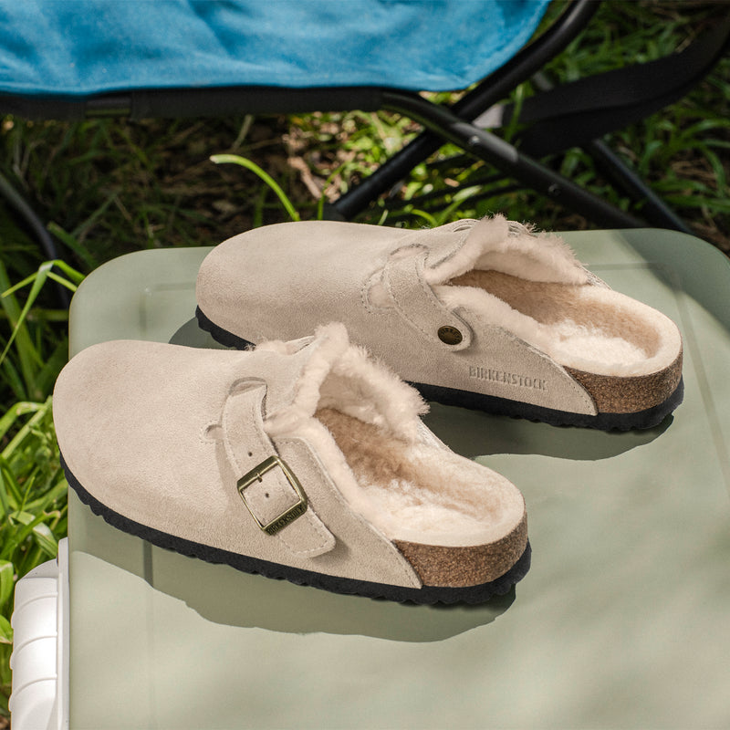 Women's Birkenstock Boston Shearling Taupe Suede Clog