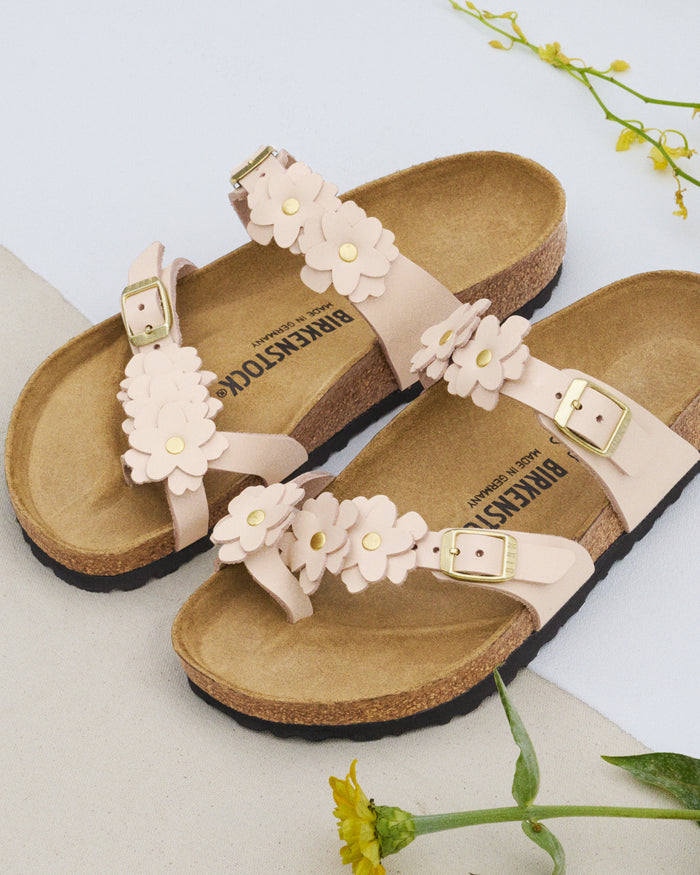 Women’s Birkenstock Mayari Flowers Sandal – Light Rose Leather / Floral Appliqué Accents