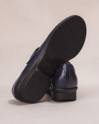 Dansko Collette Mary Jane – Women's Navy Burnished Nubuck Leather Arch Support Shoe