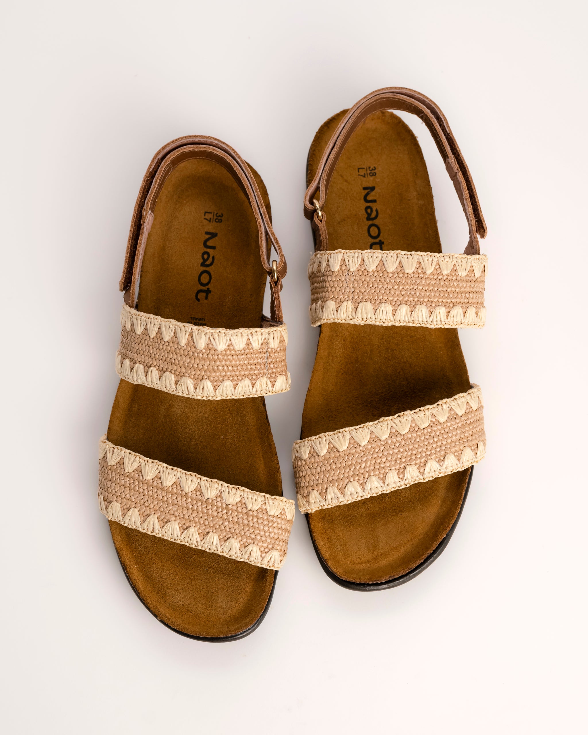 Naot Dylan Flat Sandal | Women's Raffia & Leather Slide – Plaza
