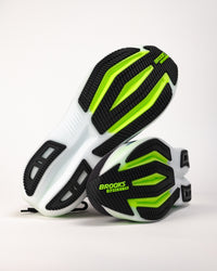 Bottom view of the road‑ready Brooks Glycerin Max 2 neutral running shoe for men