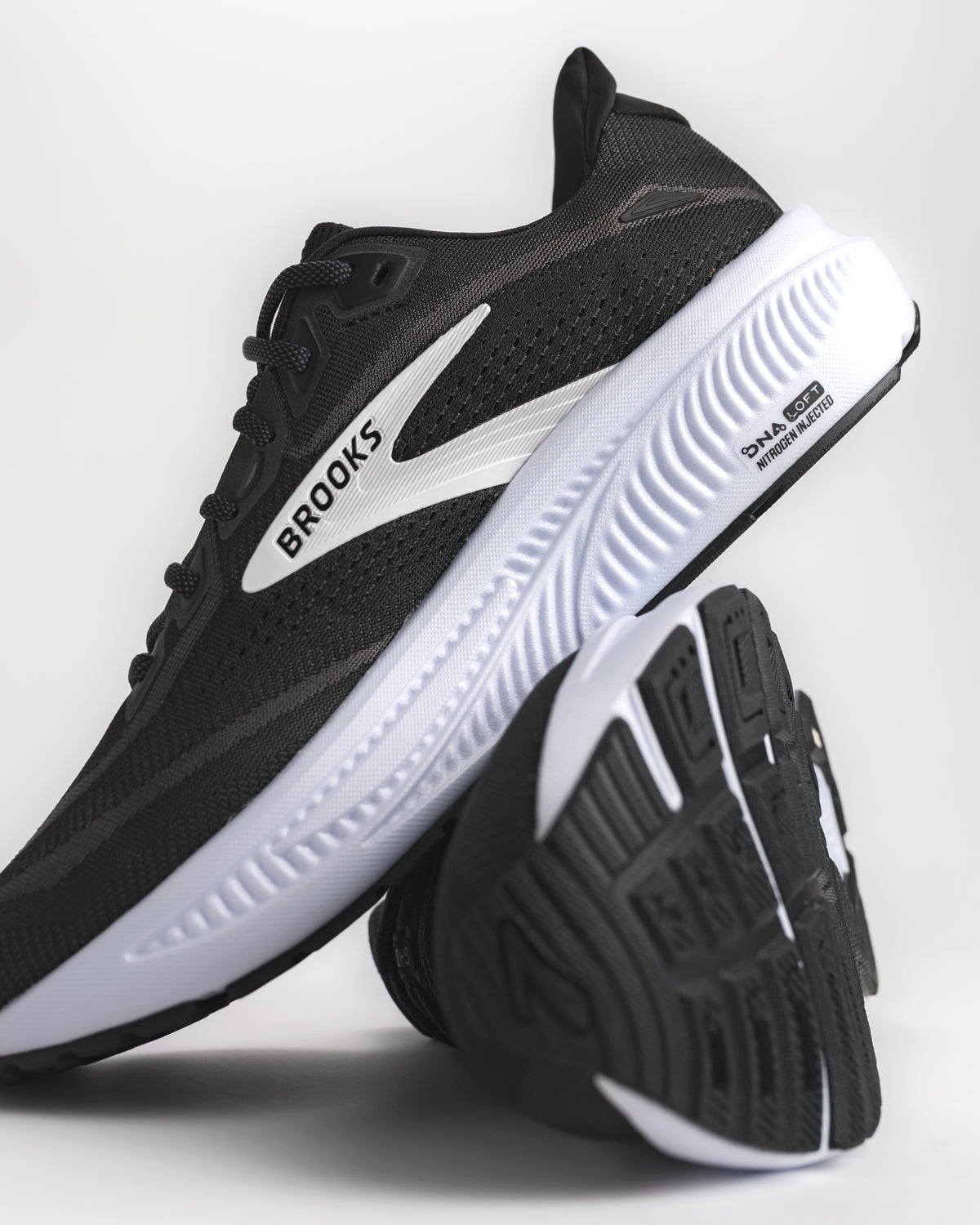 M-GHOST 18 - BLACK - MESH