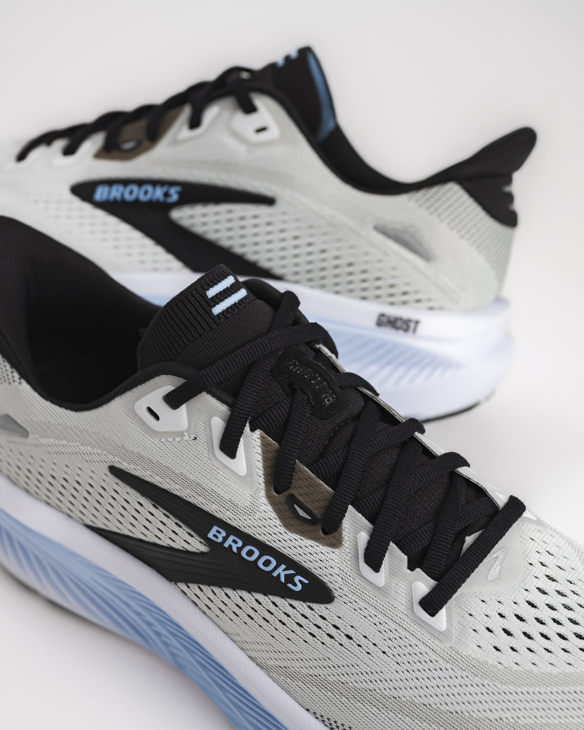 M-GHOST 18 - WHITE - MESH