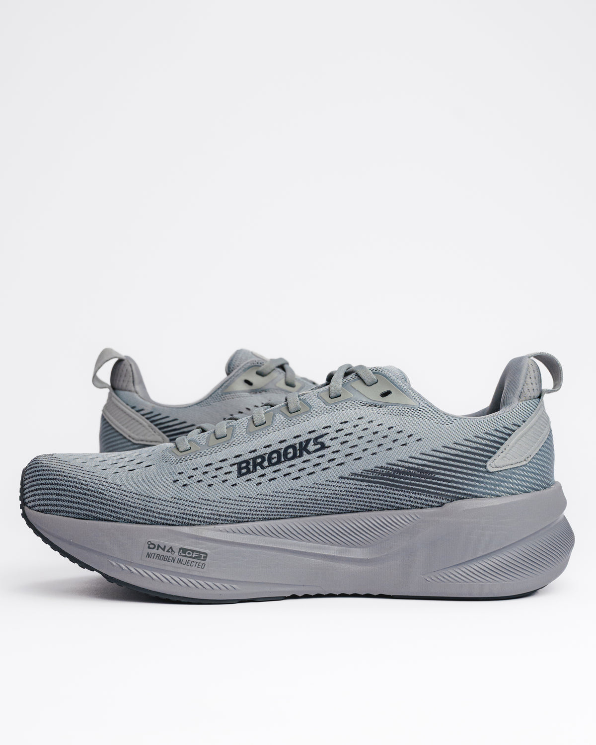 M-GHOST MAX 4 - GREY/EBONY - MESH