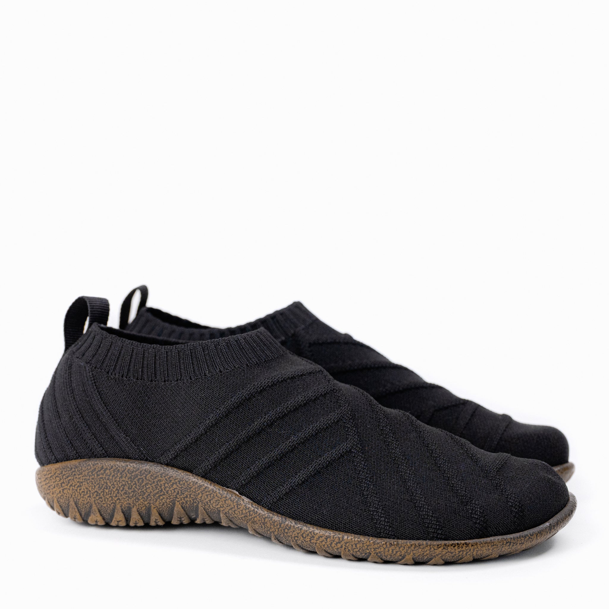Women's Naot Okahu Slip-On Sneaker in Black Knit Koru Vegan