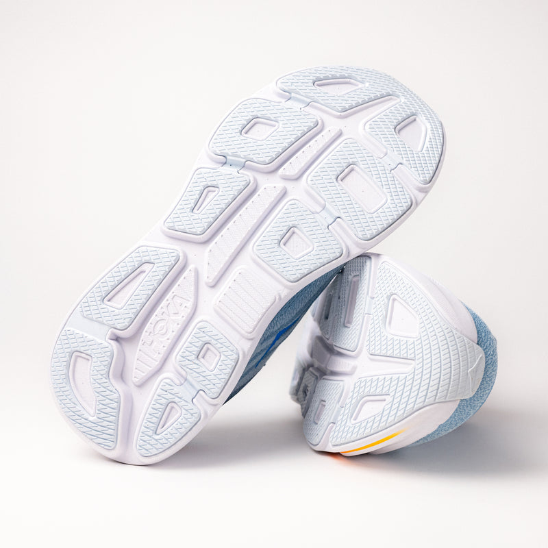 Outsole detail highlighting the Durabrasion rubber of Men's HOKA Bondi 9