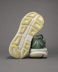 Men's HOKA Bondi 9 Running Shoe in Succulent/Fern