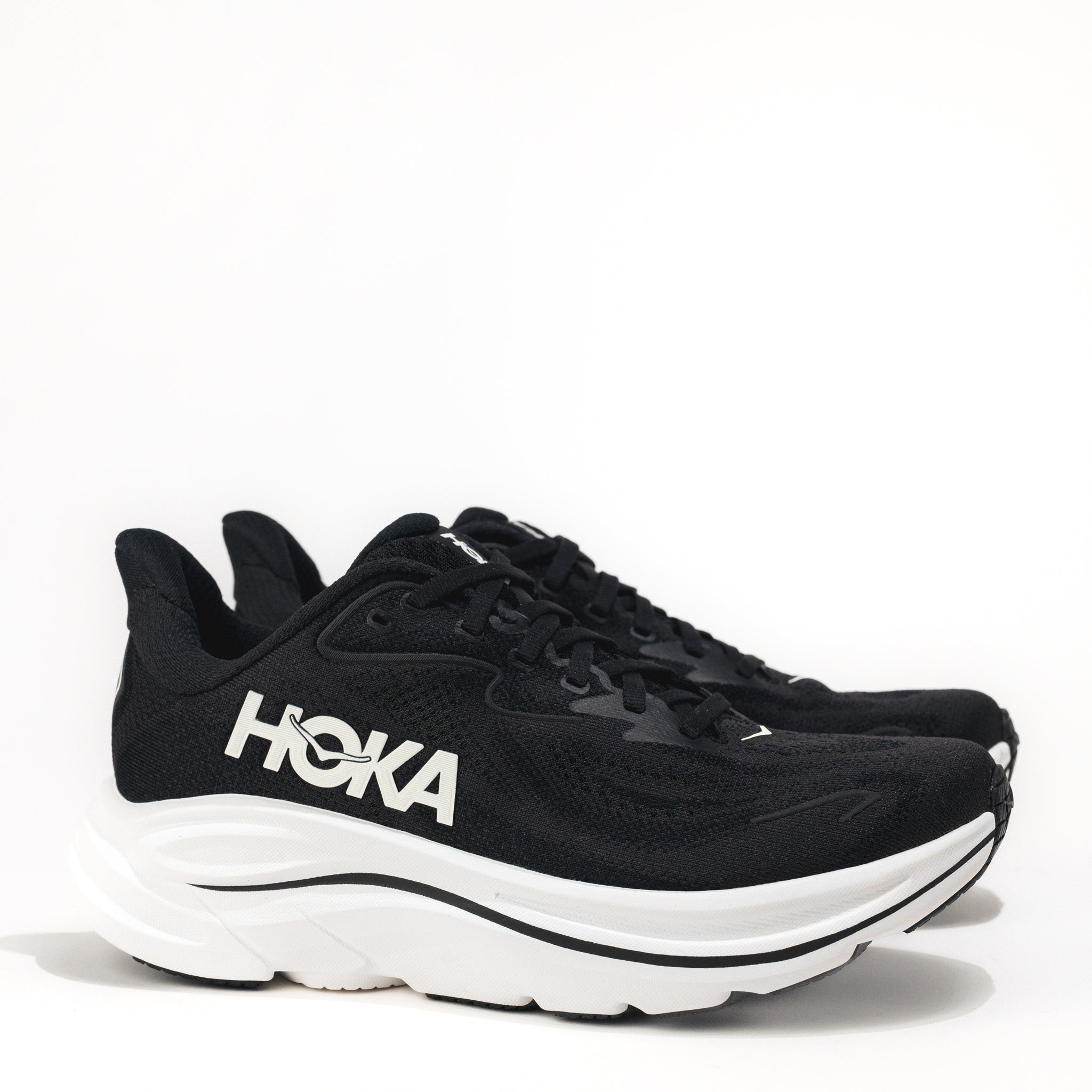 Hoka One One – Plaza Shoe Store