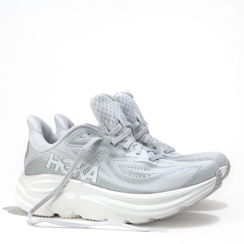 Women's HOKA Clifton 10 Lightweight Running Shoe in Cosmic Grey/Stardust