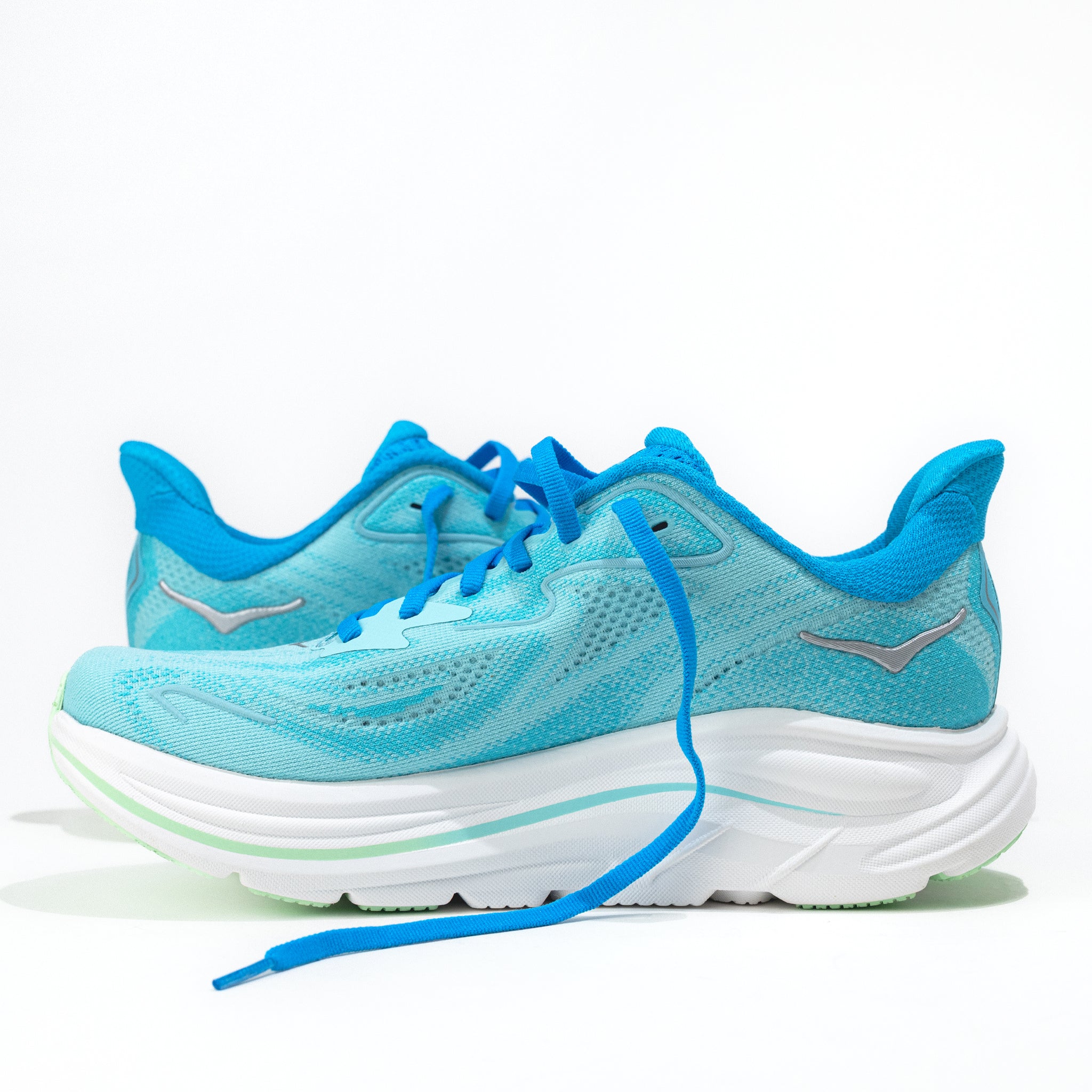 hana Women's HOKA Clifton 10 Lightweight Running Shoe in Skyward
