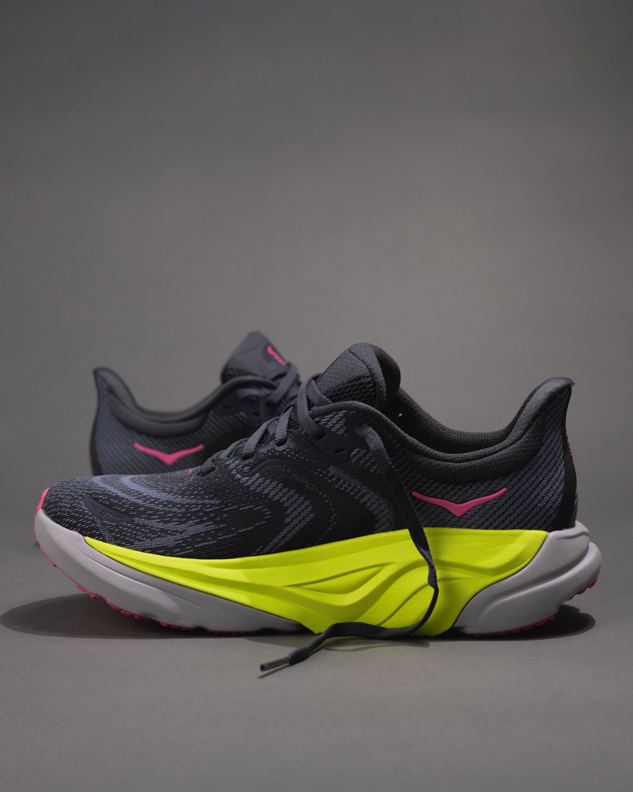 Women's HOKA Arahi 8 Charcoal Grey / Grey Skies Stability Running
