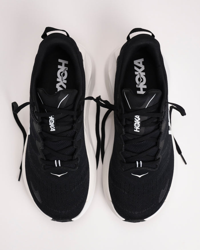 Top-down view of HOKA Gaviota 6 with breathable engineered mesh upper