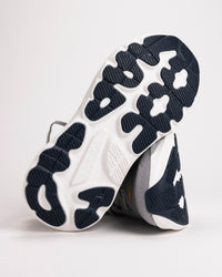 Outsole detail of Men’s Gaviota 6 with high-abrasion rubber for road traction