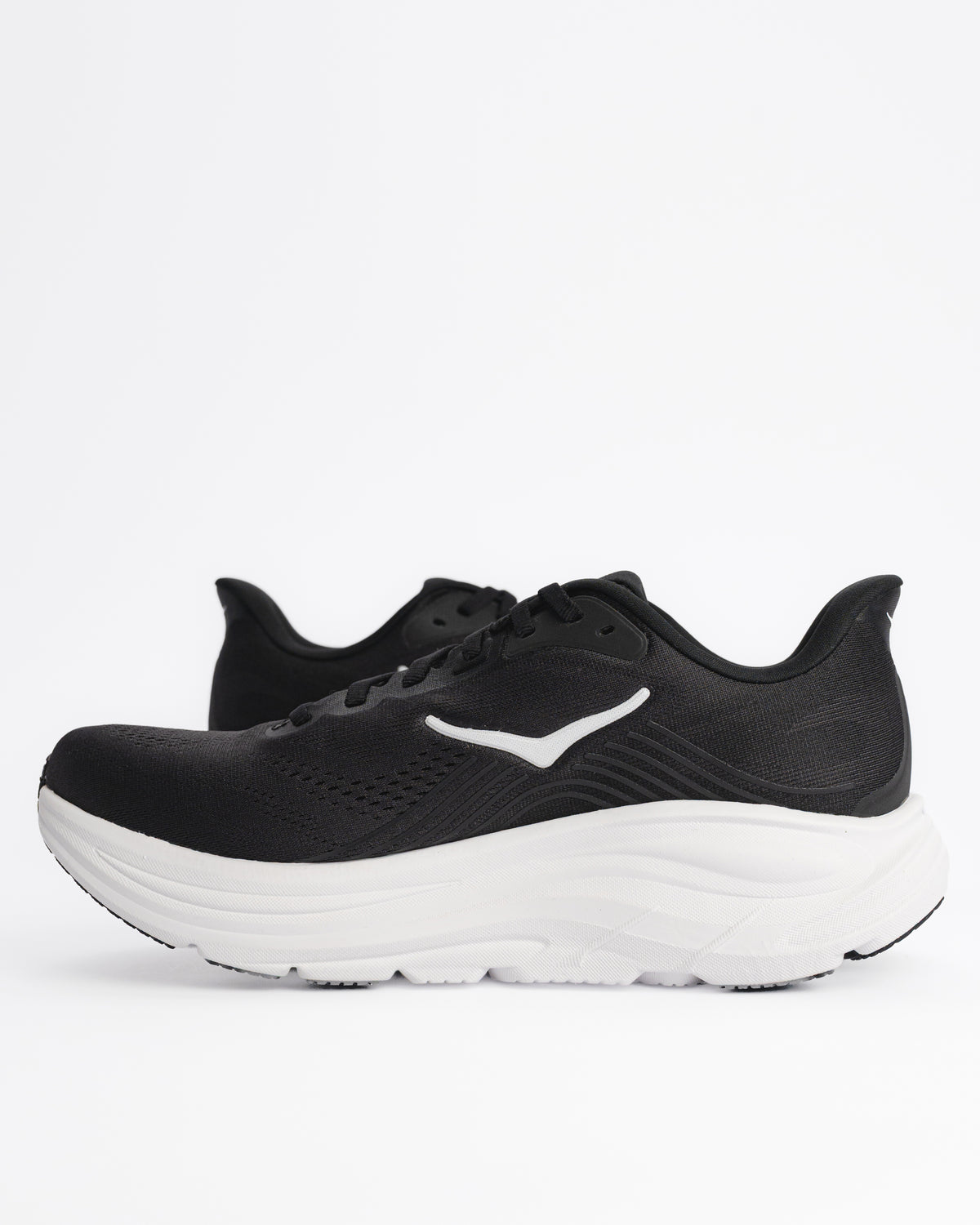 M-CLIFTON 11 - BLACK/WHITE - MESH