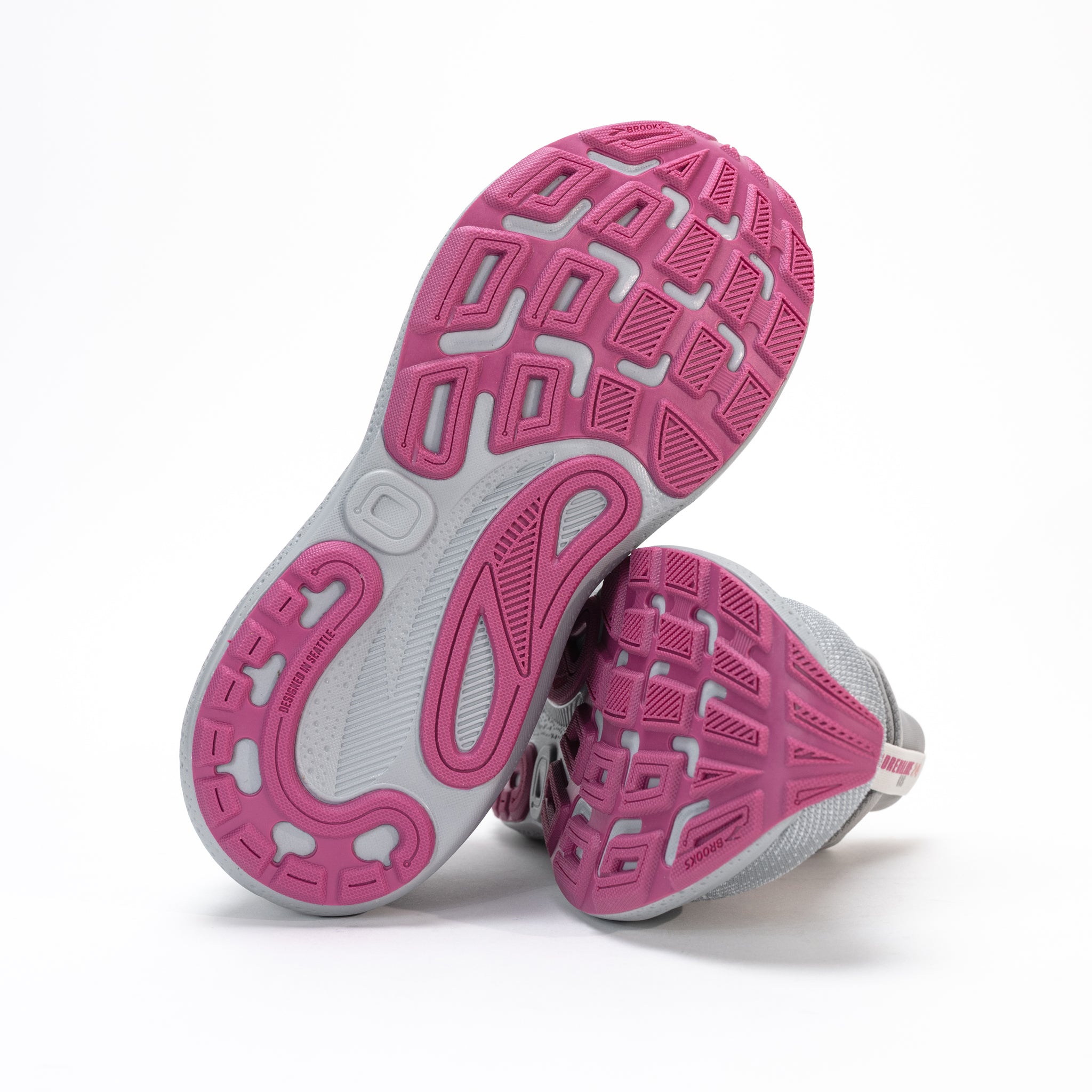 Women's Brooks Adrenaline GTS 24 Running Shoe in Alloy