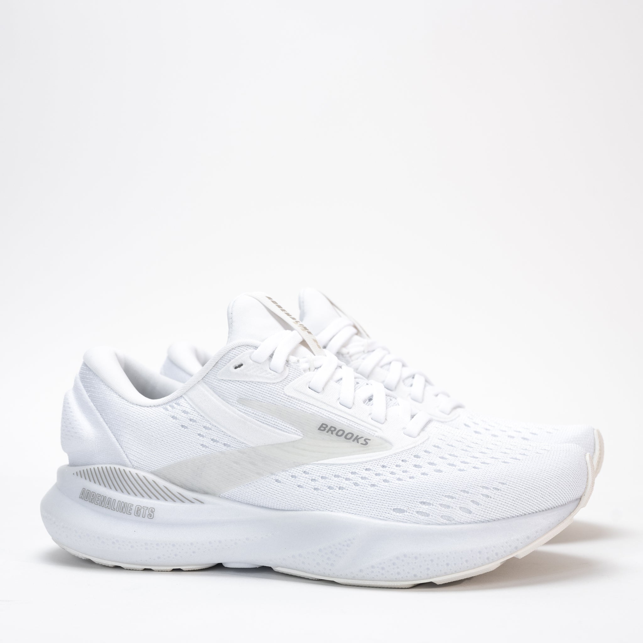WOMEN'S BROOKS ADRENALINE GTS 24 RUNNING SNEAKER WHITE OYSTER