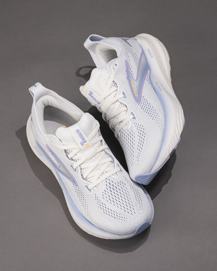 Women's Brooks Glycerin 22 Road-Running Shoe in White/Blue Heron/Apricot