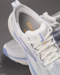 Women's Brooks Glycerin 22 Road-Running Shoe in White/Blue Heron/Apricot